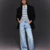 Vaqueros de cintura alta, corte Straight y pierna Wide Leg con bajos remangados – Pantalones Vaqueros de cintura alta, corte Straight y pierna Wide Leg con bajos remangados – Pantalones