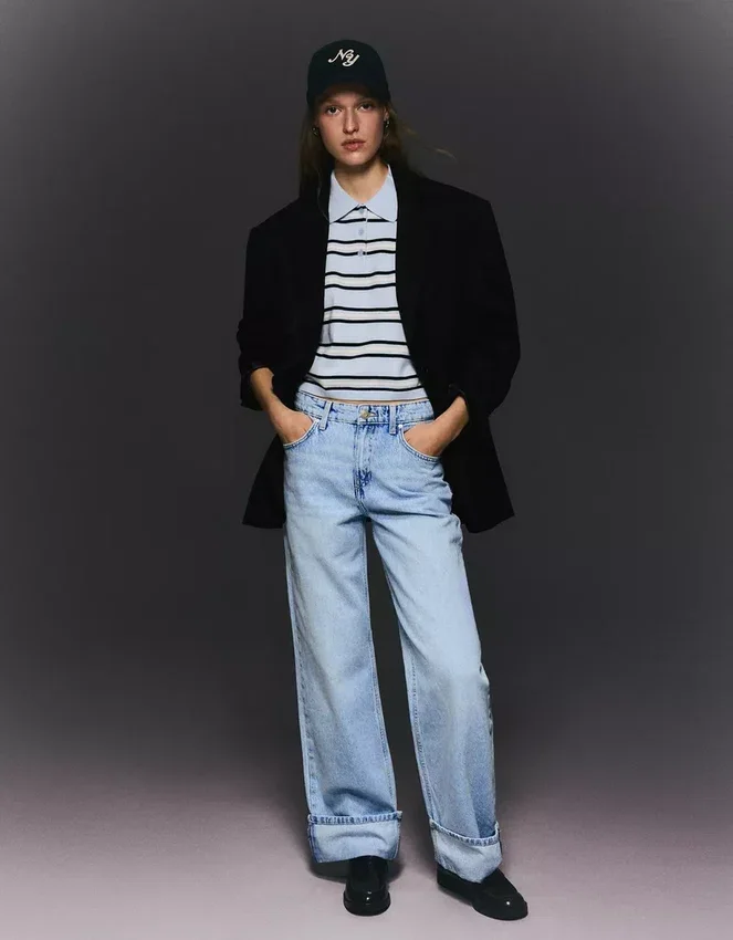 Vaqueros de cintura alta, corte Straight y pierna Wide Leg con bajos remangados – Pantalones Vaqueros de cintura alta, corte Straight y pierna Wide Leg con bajos remangados – Pantalones