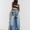 Vaqueros de cintura alta y pierna Wide Leg con cruz en la cintura – Pantalones Vaqueros de cintura alta y pierna Wide Leg con cruz en la cintura – Pantalones