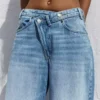 Vaqueros de cintura alta y pierna Wide Leg con cruz en la cintura – Pantalones Vaqueros de cintura alta y pierna Wide Leg con cruz en la cintura – Pantalones
