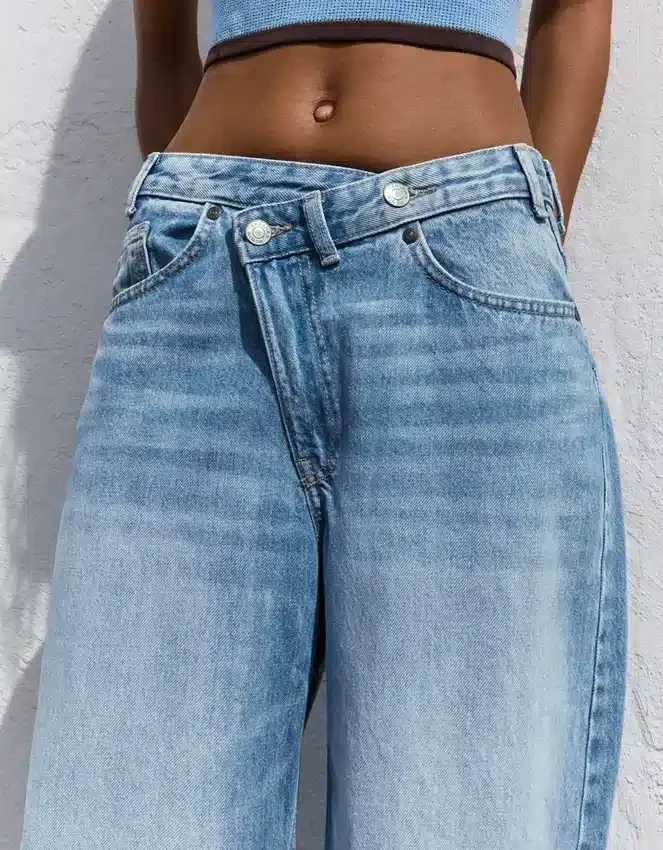 Vaqueros de cintura alta y pierna Wide Leg con cruz en la cintura – Pantalones Vaqueros de cintura alta y pierna Wide Leg con cruz en la cintura – Pantalones