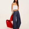 Vaqueros de talle bajo con corte globo retorcido Fit – Pantalones Vaqueros de talle bajo con corte globo retorcido Fit – Pantalones