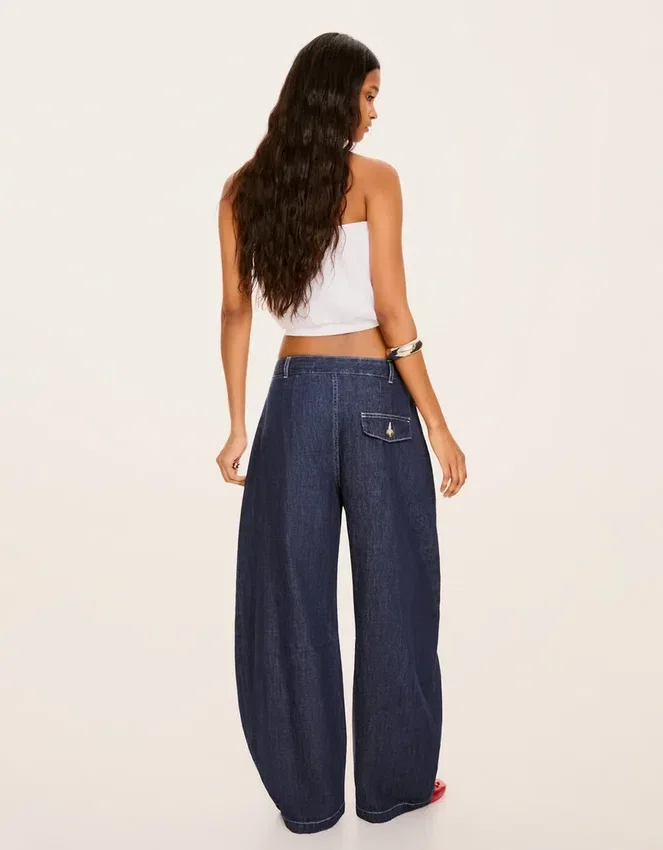 Vaqueros de talle bajo con corte globo retorcido Fit – Pantalones Vaqueros de talle bajo con corte globo retorcido Fit – Pantalones