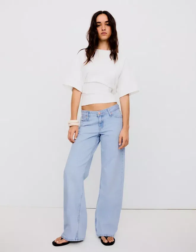 Vaqueros de talle bajo y corte Straight – Pantalones Vaqueros de talle bajo y corte Straight – Pantalones