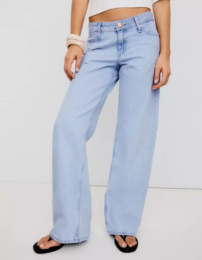Vaqueros de talle bajo y corte Straight – Pantalones Vaqueros de talle bajo y corte Straight – Pantalones