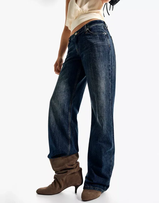 Vaqueros de talle bajo y corte Straight – Pantalones Vaqueros de talle bajo y corte Straight – Pantalones