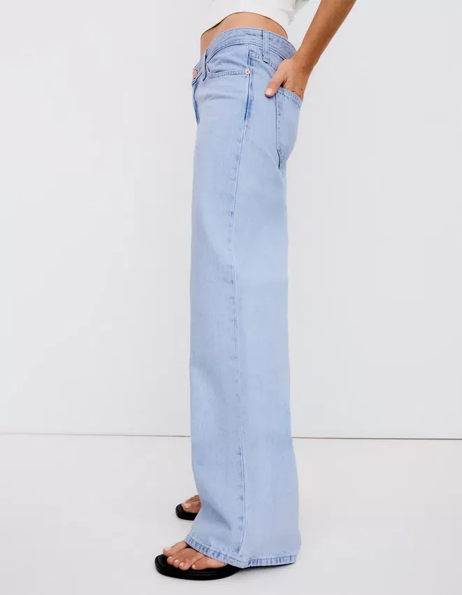 Vaqueros de talle bajo y corte Straight – Pantalones Vaqueros de talle bajo y corte Straight – Pantalones
