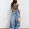 Vaqueros de talle bajo y pierna Wide Leg con botones delanteros – Pantalones