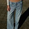 Vaqueros de tiro bajo y pierna ancha – Pantalones Vaqueros de tiro bajo y pierna ancha – Pantalones