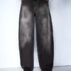 Vaqueros holgados de talle bajo con estampado de barril