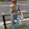 Vaqueros rasgados de talle bajo y corte Straight Vaqueros rasgados de talle bajo y corte Straight