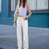 Vaqueros rectos de cintura alta y pierna Wide Leg – Pantalones – Mujer Vaqueros rectos de cintura alta y pierna Wide Leg – Pantalones – Mujer