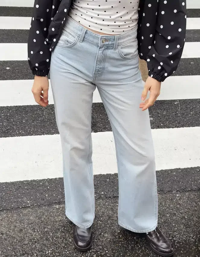 Vaqueros rectos de talle alto y pierna Wide Leg – Pantalones Vaqueros rectos de talle alto y pierna Wide Leg – Pantalones