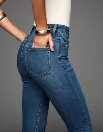 Vaqueros Skinny de talle alto y tejido suave – Pantalones
