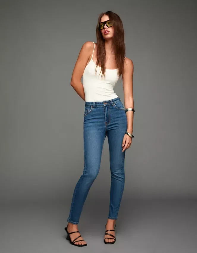 Vaqueros Skinny de talle alto y tejido suave – Pantalones Vaqueros Skinny de talle alto y tejido suave – Pantalones