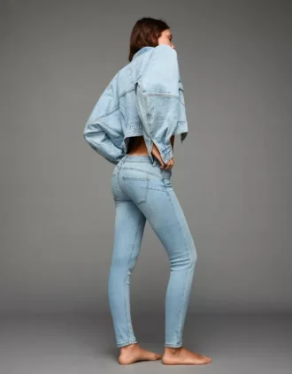 Vaqueros Skinny de talle medio con efecto push-up – Pantalones