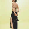 Vestido largo con cuello halter Vestido largo con cuello halter