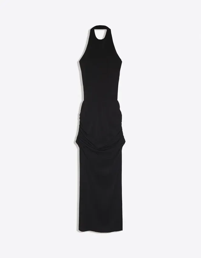 Vestido largo con cuello halter Vestido largo con cuello halter