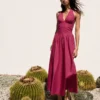 Vestido largo de popelín con cuello halter Vestido largo de popelín con cuello halter