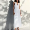 Vestido largo de popelín con cuello halter