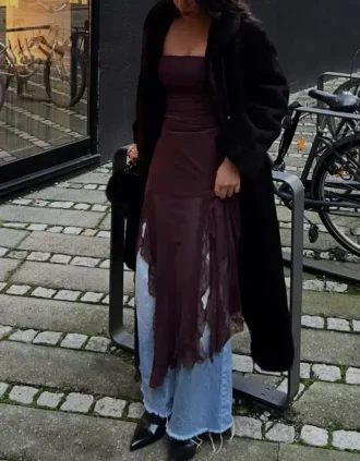 Vestido midi bandeau asimétrico de tul y encaje