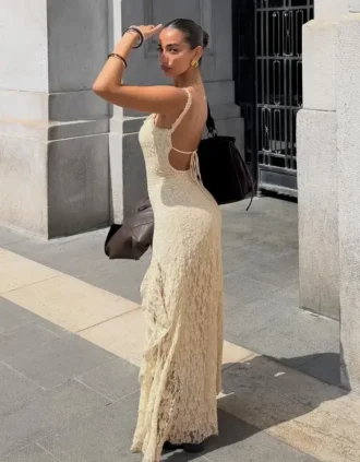 Vestido midi con ribete de encaje Vestido midi con ribete de encaje