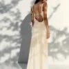 Vestido midi con ribete de encaje Vestido midi con ribete de encaje