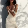 Vestido midi con ribete de encaje Vestido midi con ribete de encaje