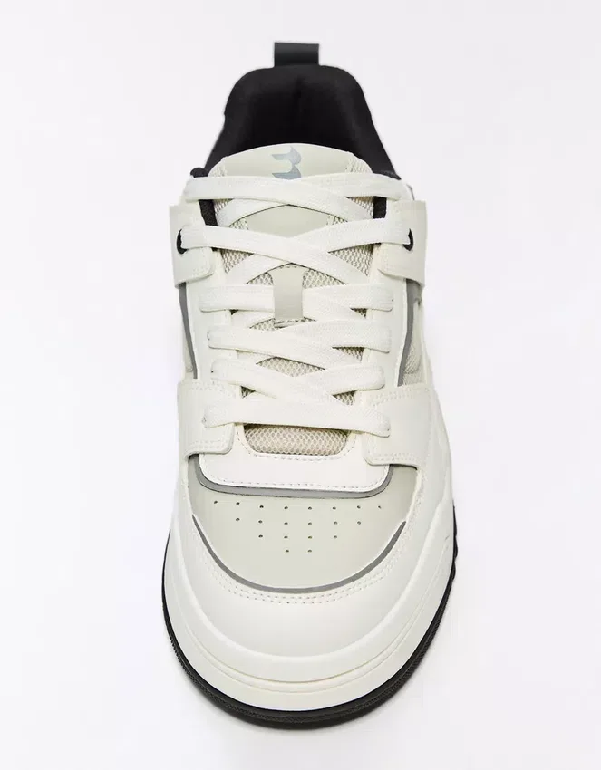 Zapatillas con suela voluminosa y detalles – Zapatillas deportivas Zapatillas con suela voluminosa y detalles – Zapatillas deportivas