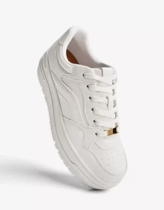 Zapatillas deportivas con suela gruesa