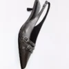 Zapatos de tacón bajo con hebilla y talón abierto – Zapatos de tacón Zapatos de tacón bajo con hebilla y talón abierto – Zapatos de tacón