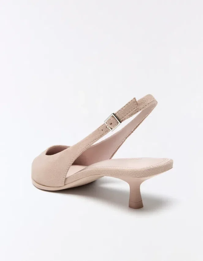 Zapatos de tacón bajo con talón abierto Zapatos de tacón bajo con talón abierto
