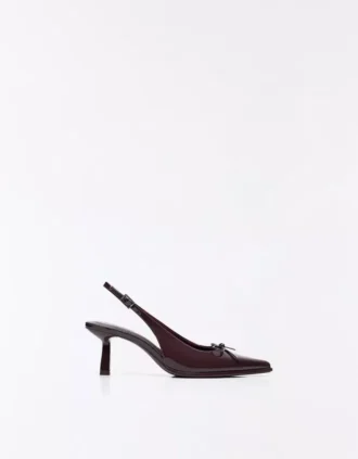 zapatos de tacn bajo sin taln zapatos de tacn 1 330x423 - Zapatos de tac&oacute;n bajo sin tal&oacute;n - Zapatos de tac&oacute;n