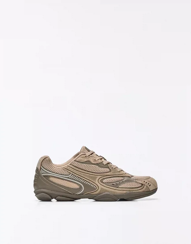 Zapatos deportivos de suela fina Zapatos deportivos de suela fina