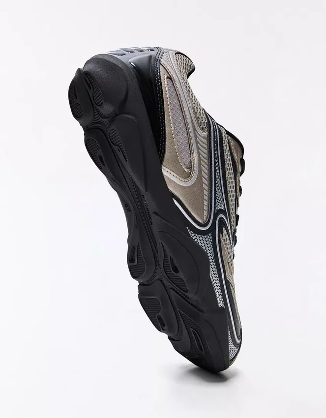 Zapatos deportivos de suela fina Zapatos deportivos de suela fina