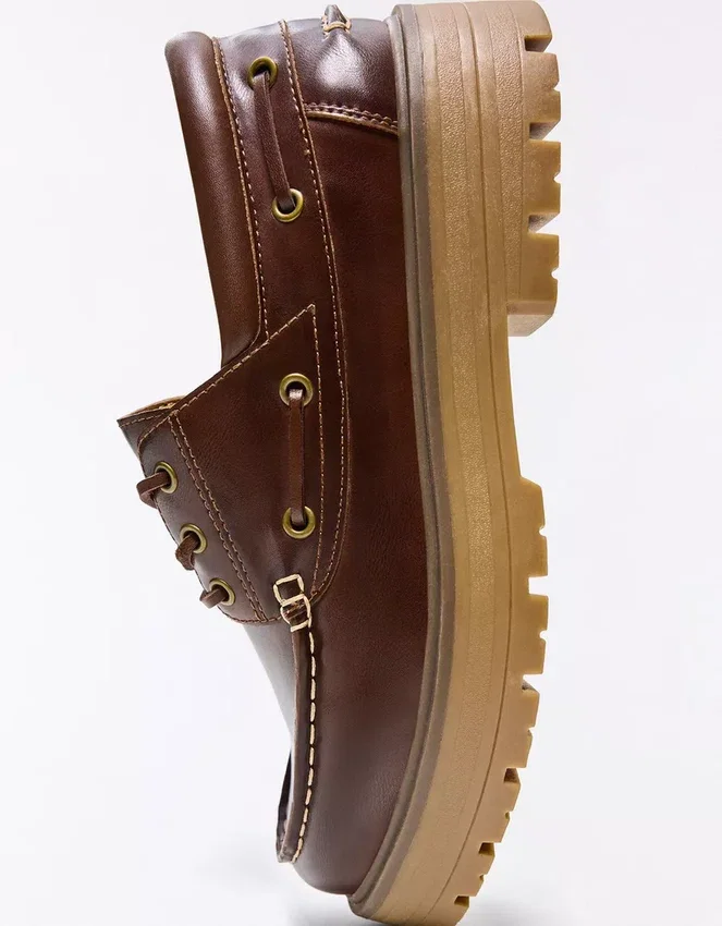 Zapatos náuticos con suela gruesa – Zapatos de vestir Zapatos náuticos con suela gruesa – Zapatos de vestir